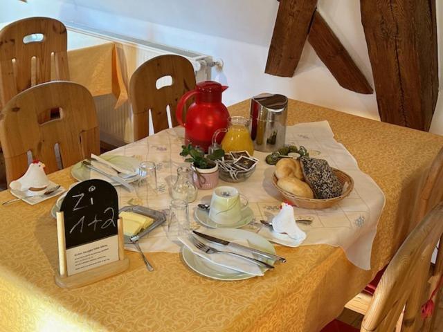 Worners Schloss Weingut & Wellness-Hotel Prichsenstadt Eksteriør bilde